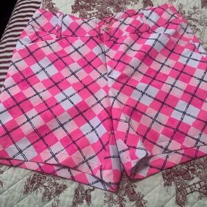Lilly Pulitzer Pink and White Argyle Golf Shorts